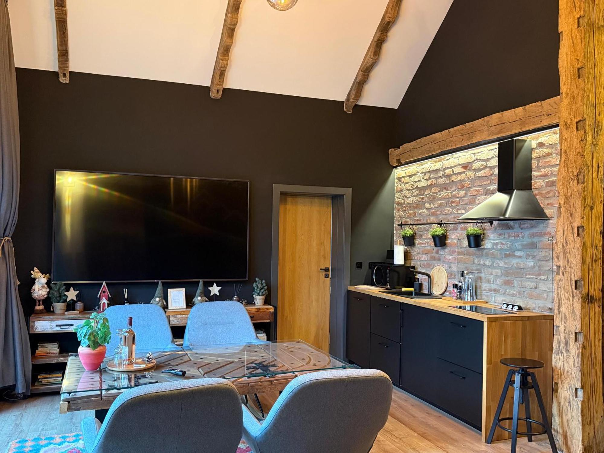 Casa Larisa Antonia Apartments シナヤ エクステリア 写真